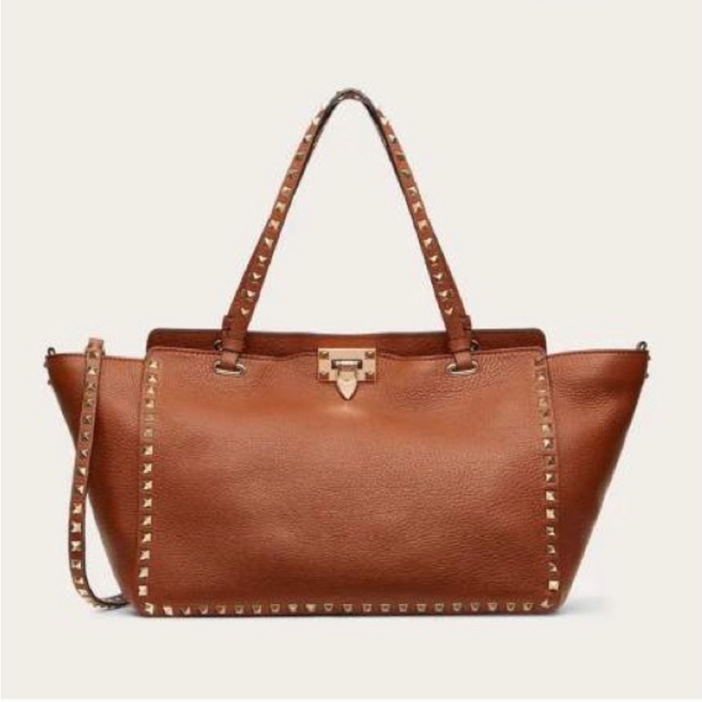 Valentino MEDIUM GRAINY CALFSKIN ROCKSTUD BAG